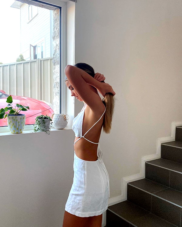 eloise_wensley instagram image archive image