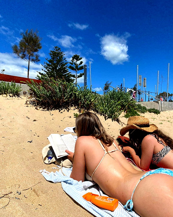 eloise_wensley instagram image archive image
