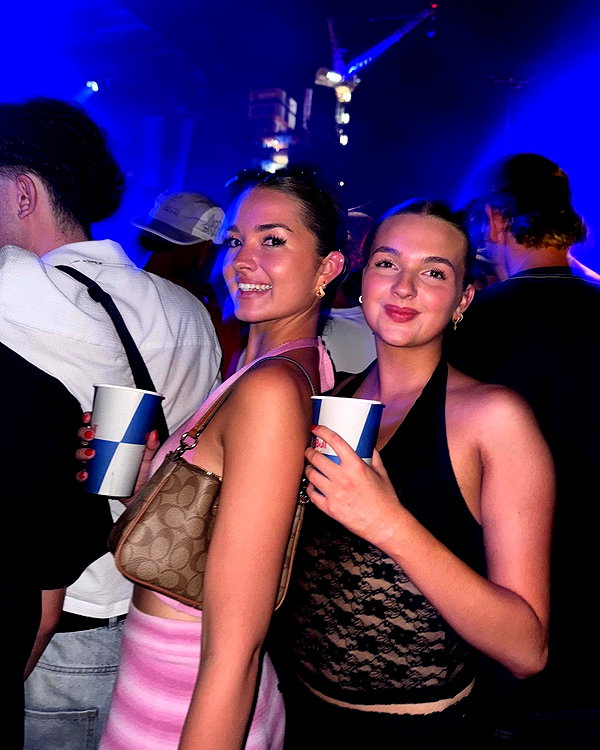 eloise_wensley instagram image archive image