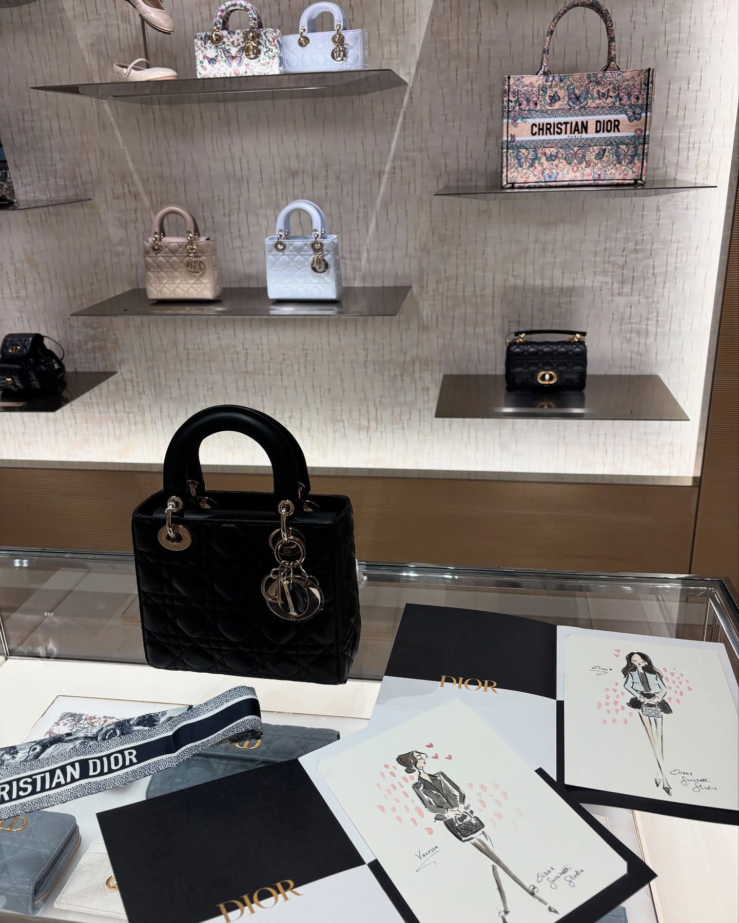 elsgatti instagram image archive image