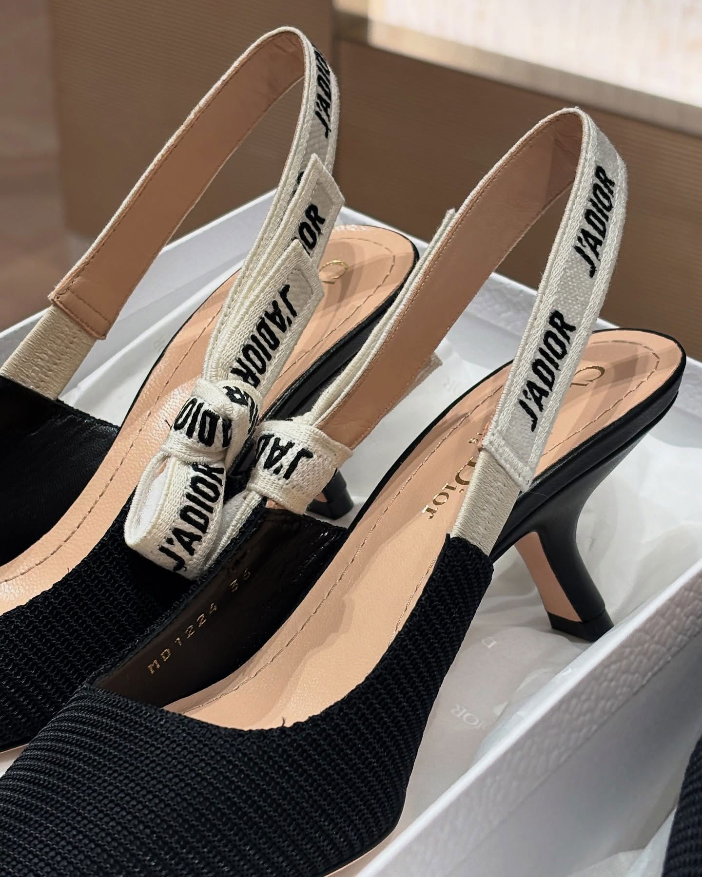 elsgatti instagram image archive image