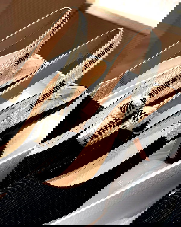 elsgatti image ~ Altpins