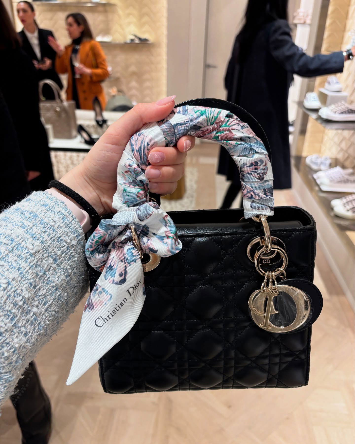 elsgatti instagram image archive image