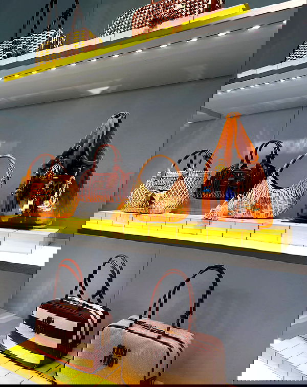 elsgatti image ~ Altpins