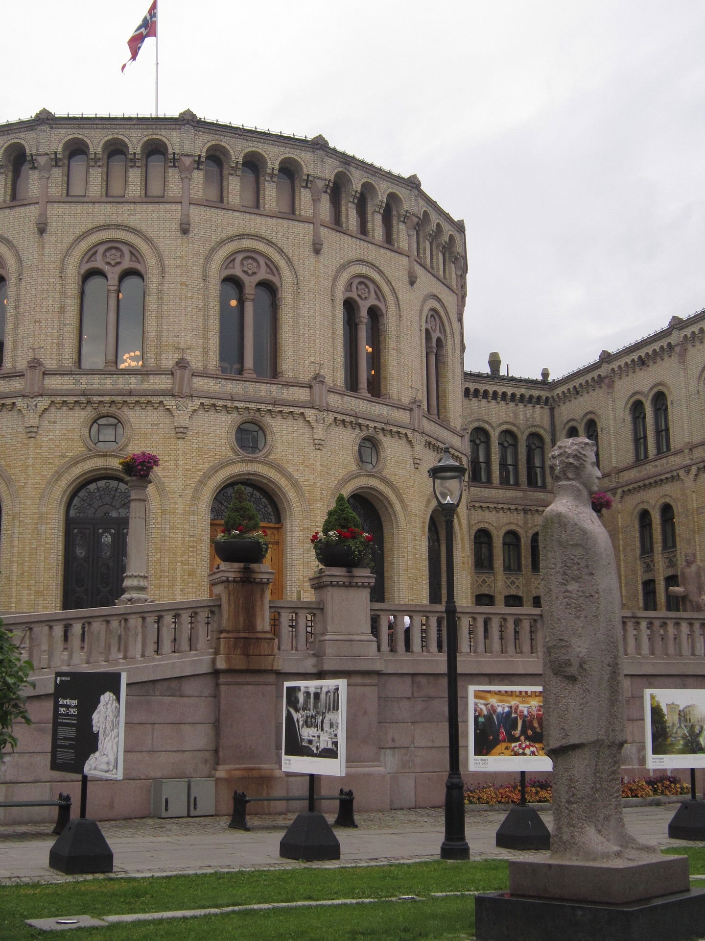 elsgatti instagram image archive image