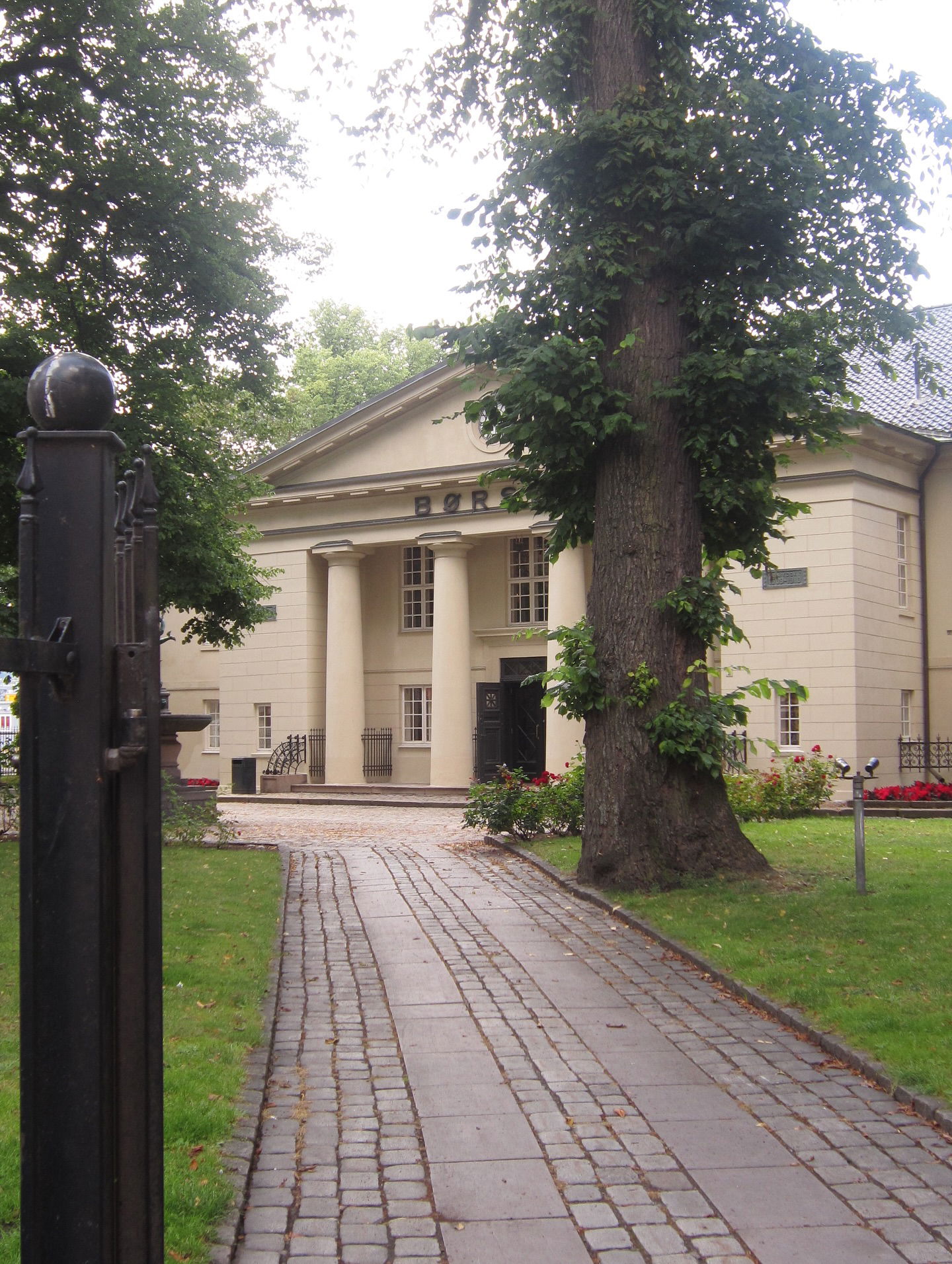 elsgatti instagram image archive image