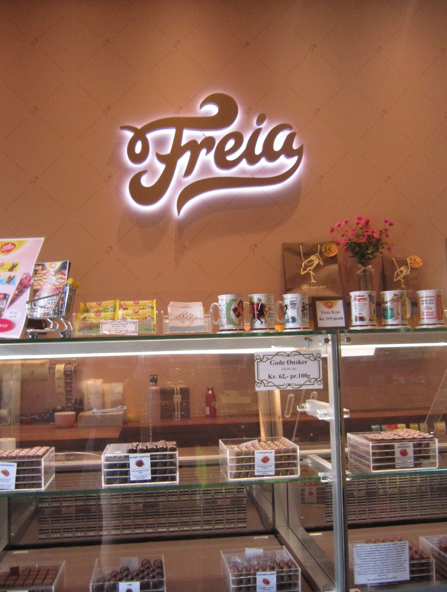 elsgatti instagram image archive image