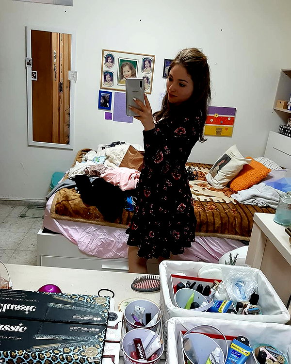 emily_new2 instagram image archive image