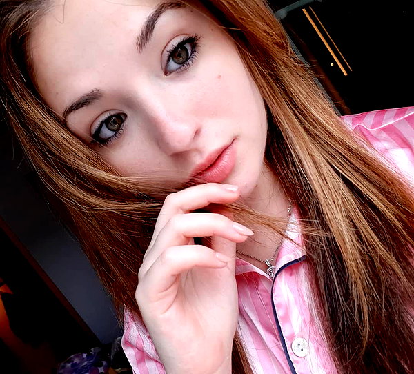 emily_new2 instagram image archive image