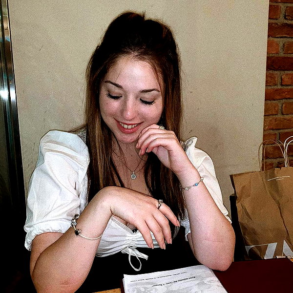 emily_new2 instagram image archive image