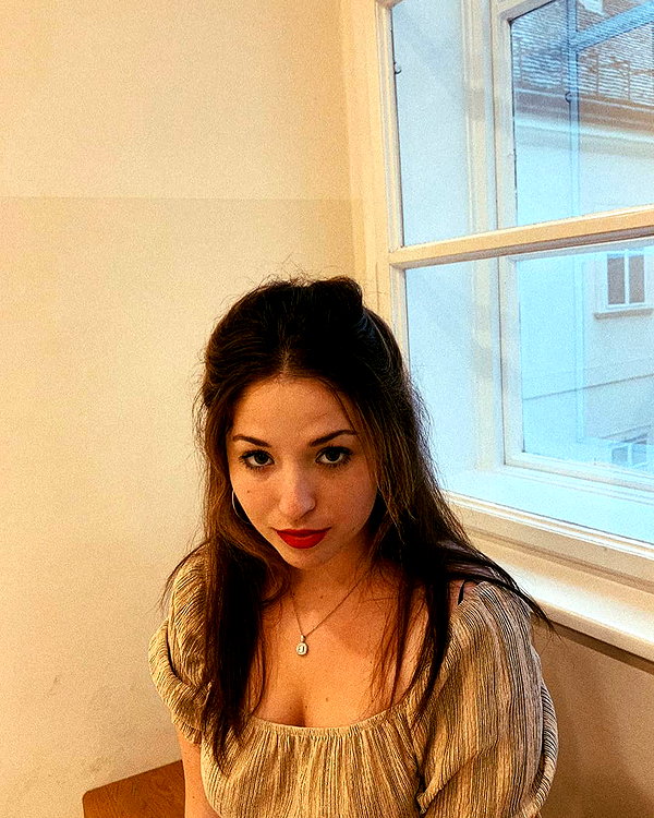 emily_new2 instagram image archive image