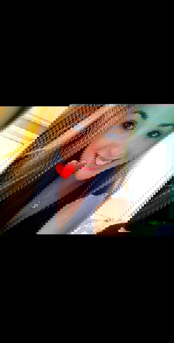 emily_new2 emily_new2 archive image