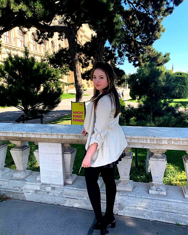 emily_new2 instagram image archive image