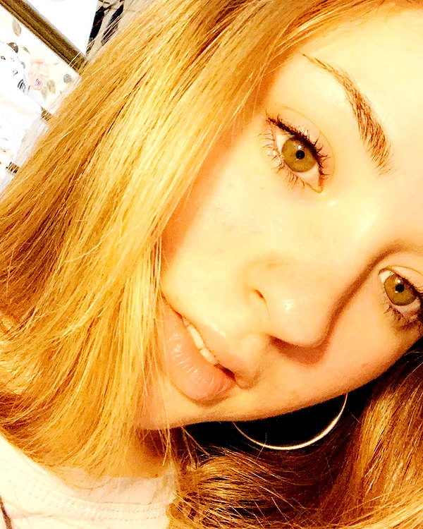 emily_new2 instagram image archive image
