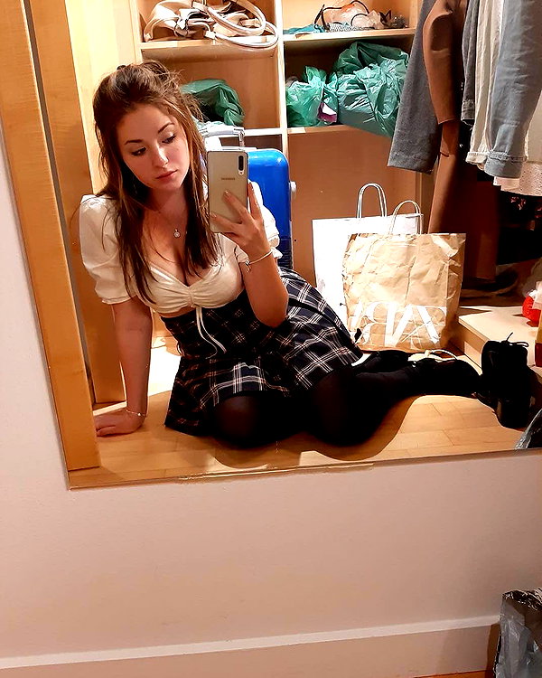 emily_new2 instagram image archive image