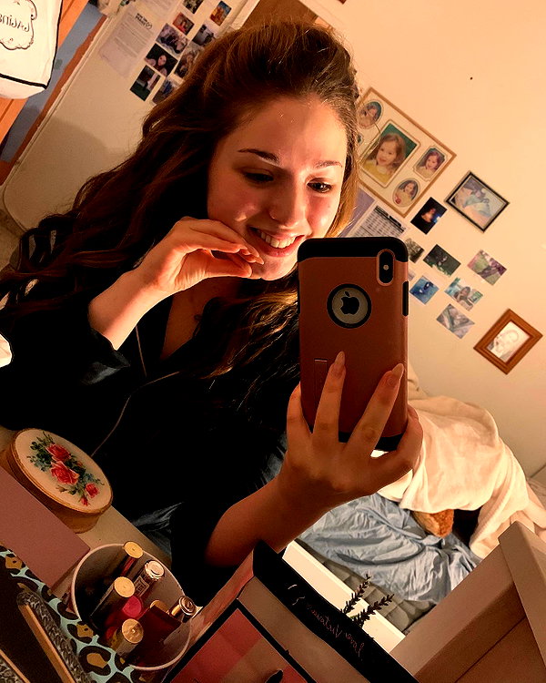emily_new2 instagram image archive image