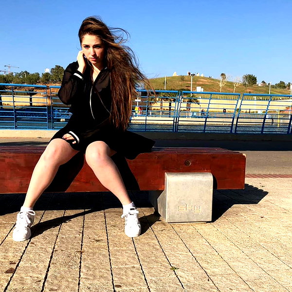 emily_new2 instagram image archive image