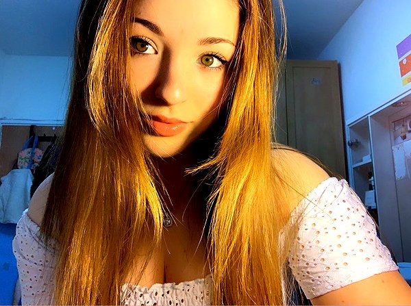 emily_new2 instagram image archive image