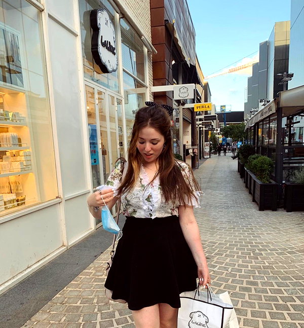 emily_new2 instagram image archive image