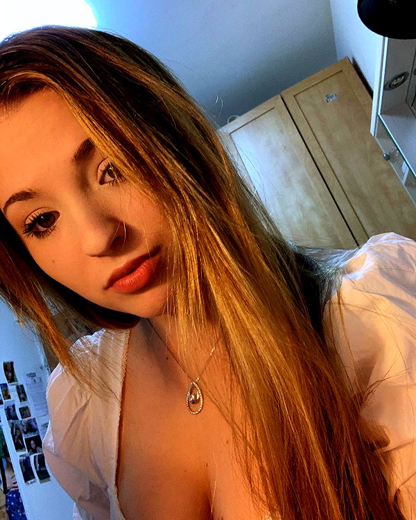 emily_new2 instagram image archive image