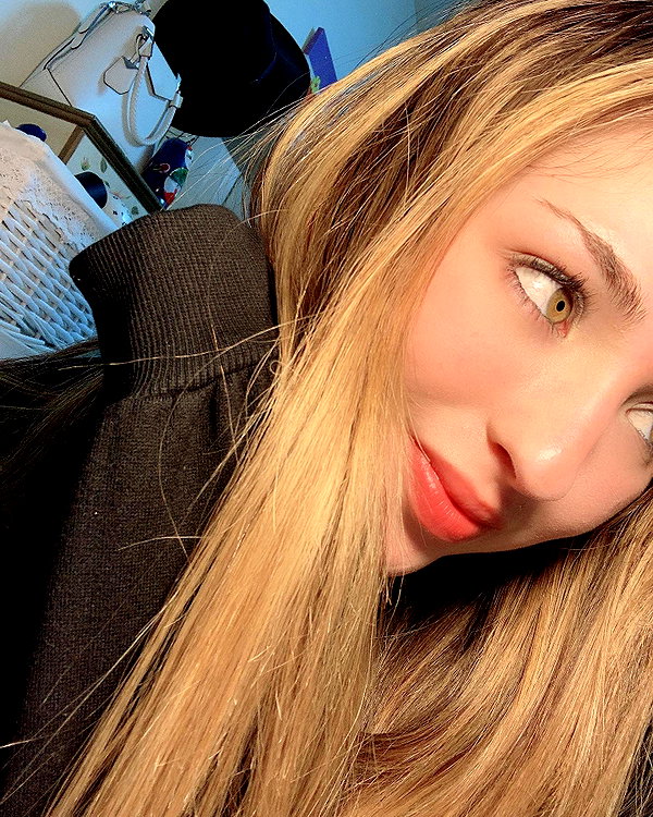 emily_new2 instagram image archive image
