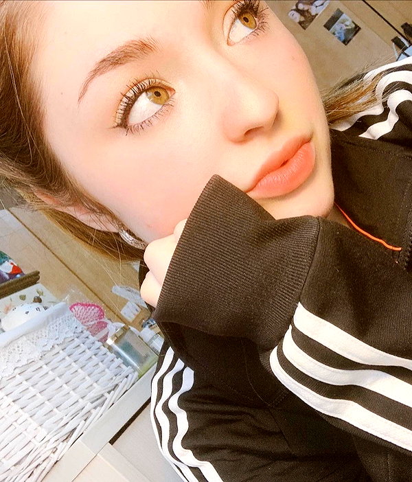 emily_new2 instagram image archive image
