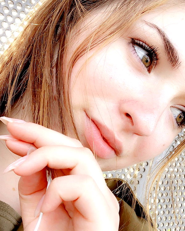 emily_new2 instagram image archive image