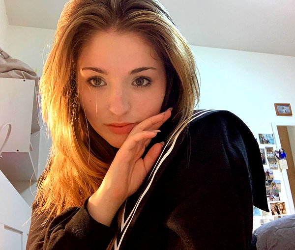 emily_new2 instagram image archive image