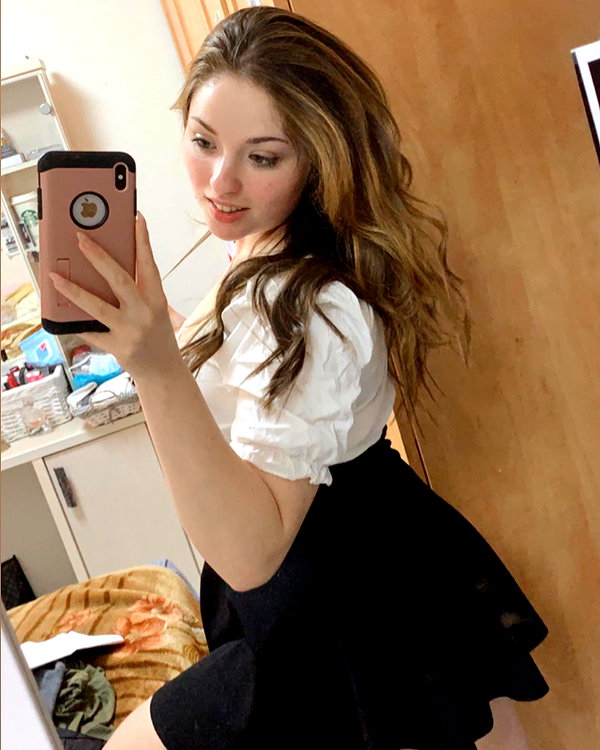 emily_new2 instagram image archive image