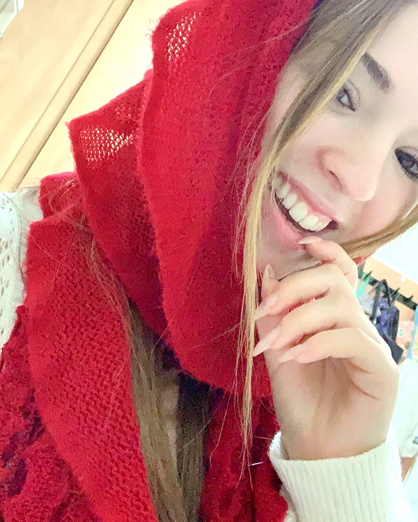 emily_new2 instagram image archive image
