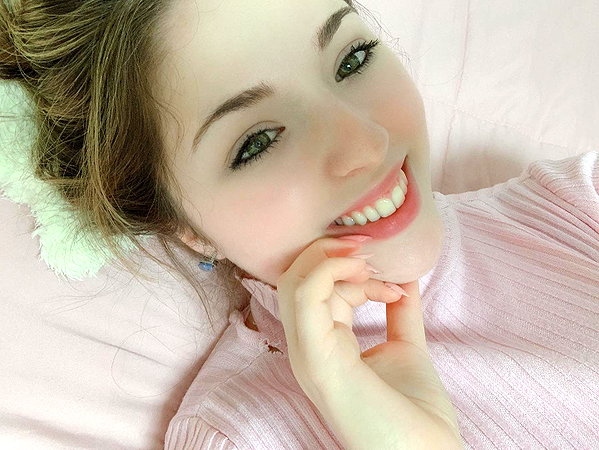 emily_new2 instagram image archive image