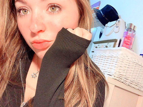 emily_new2 instagram image archive image