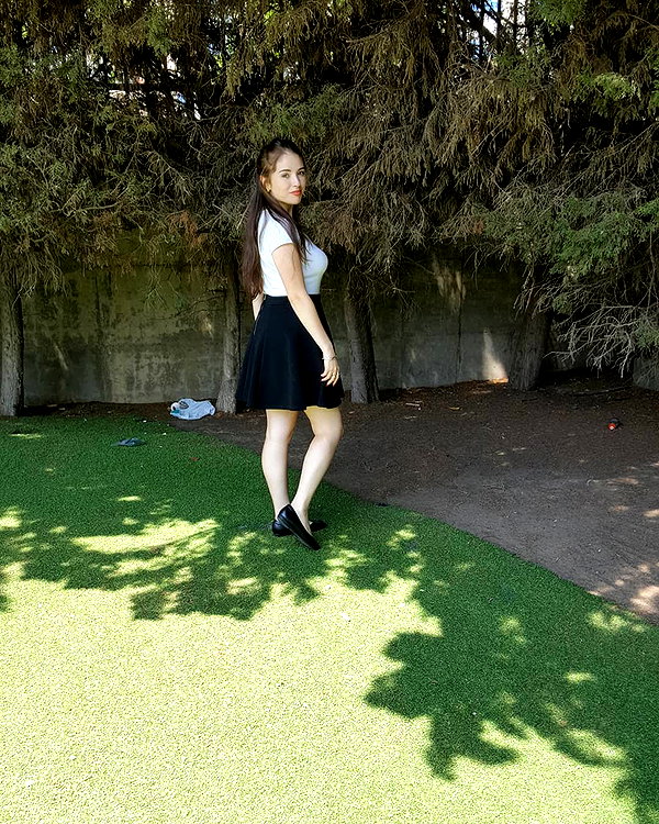 emily_new2 instagram image archive image