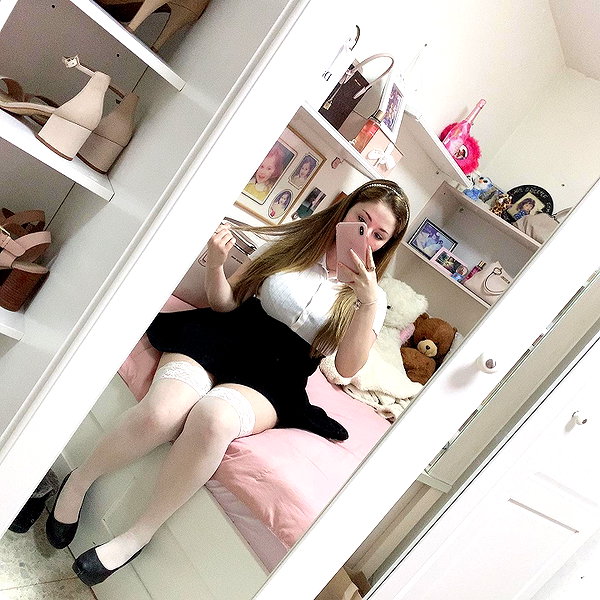 emily_new2 instagram image archive image