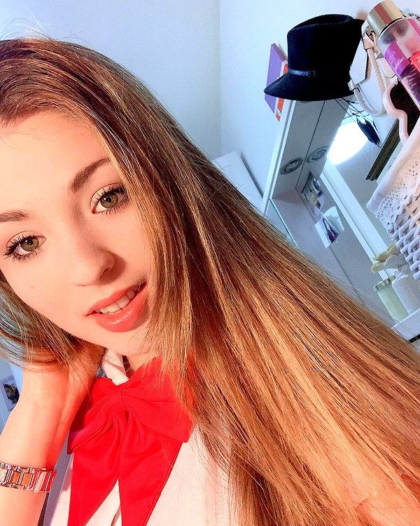 emily_new2 instagram image archive image