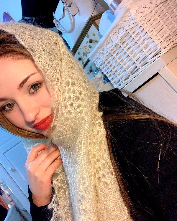 emily_new2 instagram image archive image