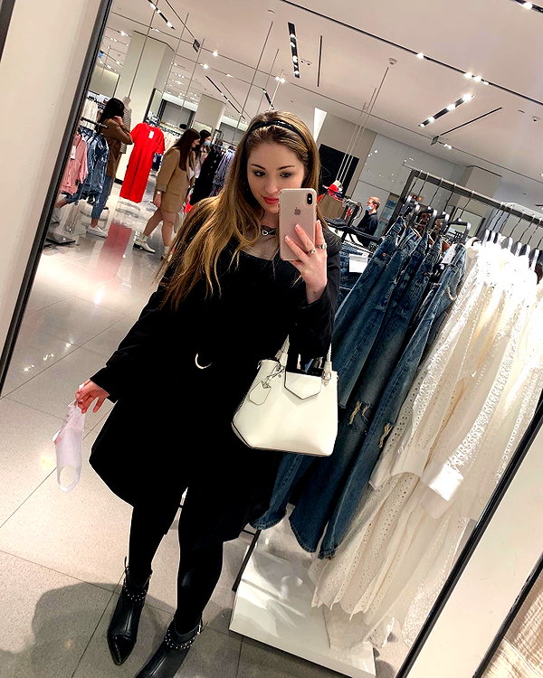 emily_new2 instagram image archive image