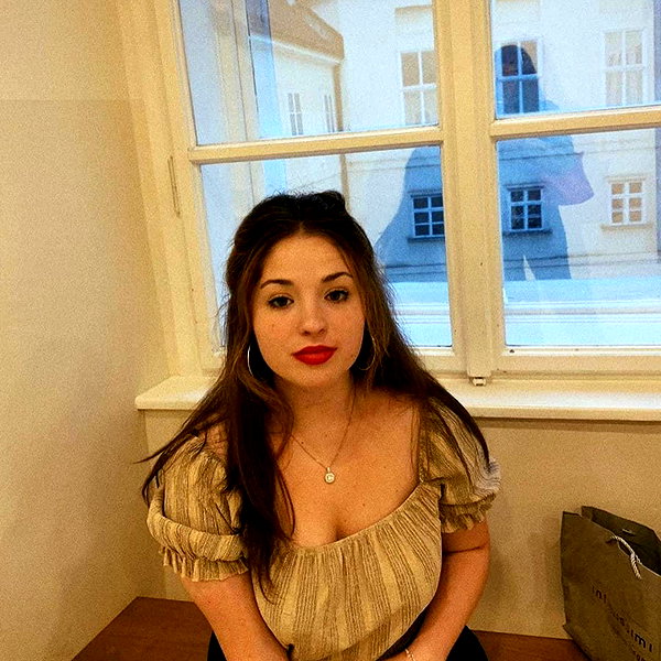 emily_new2 instagram image archive image