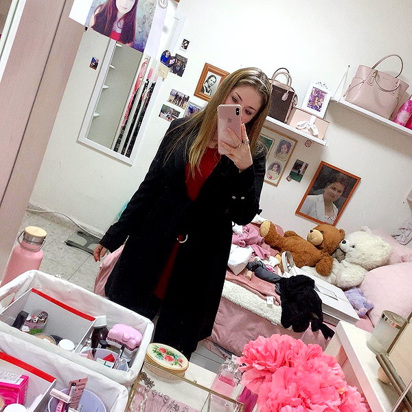 emily_new2 instagram image archive image
