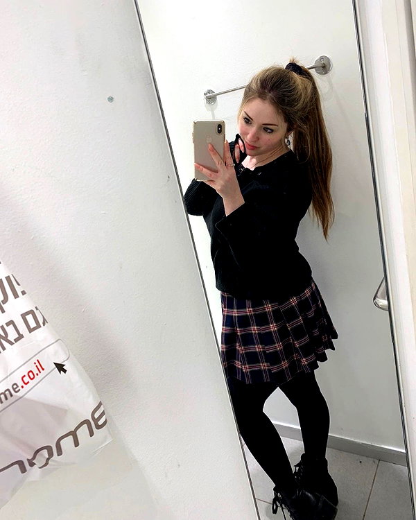 emily_new2 instagram image archive image