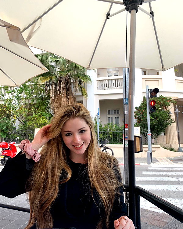 emily_new2 instagram image archive image