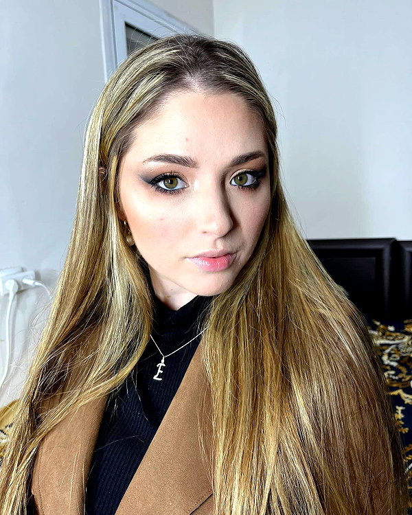 emily_new2 instagram image archive image