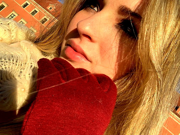 emily_new2 instagram image archive image