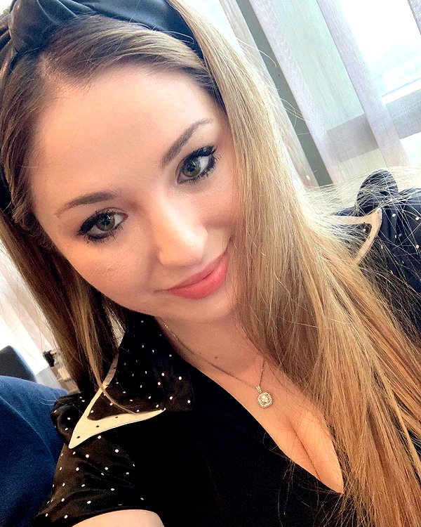 emily_new2 instagram image archive image