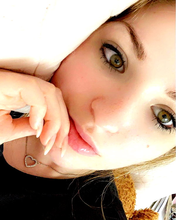emily_new2 instagram image archive image