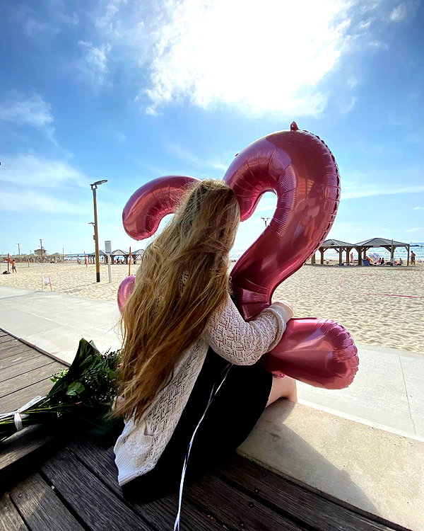 emily_new2 instagram image archive image