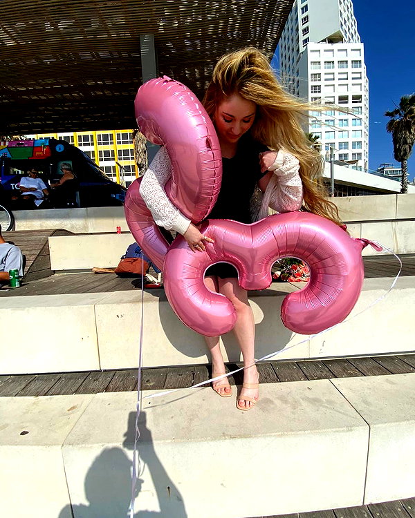 emily_new2 instagram image archive image