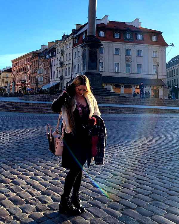 emily_new2 instagram image archive image