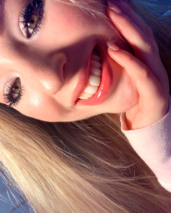 emily_new2 instagram image archive image
