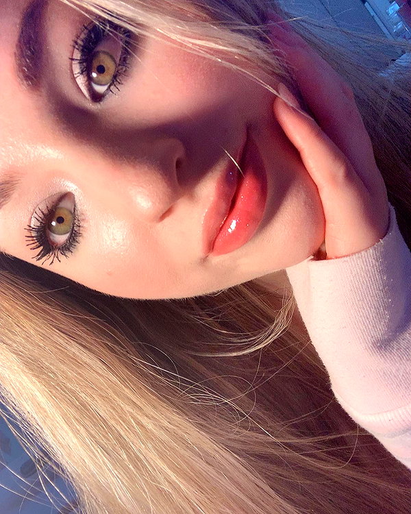 emily_new2 instagram image archive image